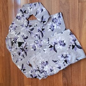 NEW Simply Vera Wang Grey Floral Button Front Pajamas Small
